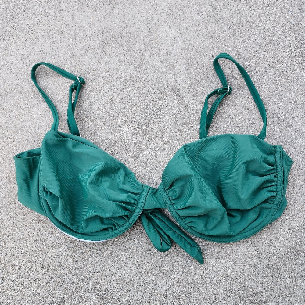 emerald green sienna swim underwire bikini top